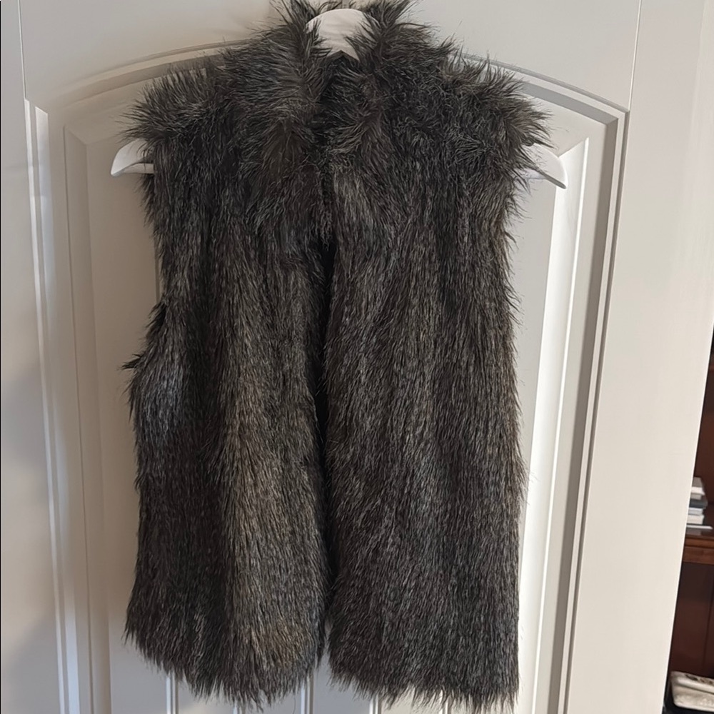 Faux Fur Vest in Gray